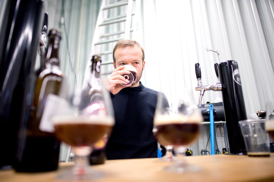 Kinn Brewery - Beer tasting © Fjordkysten
