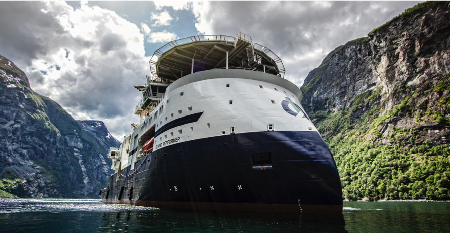 Naming of the Island Performer in the Unesco Geirangerfjord © Ulstein Group