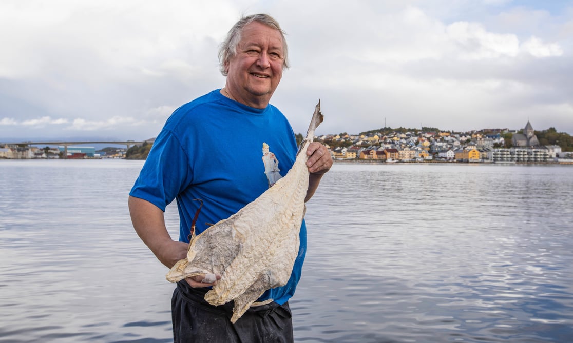 Knut Garshol with a clip fish © Oddgeir Visnes